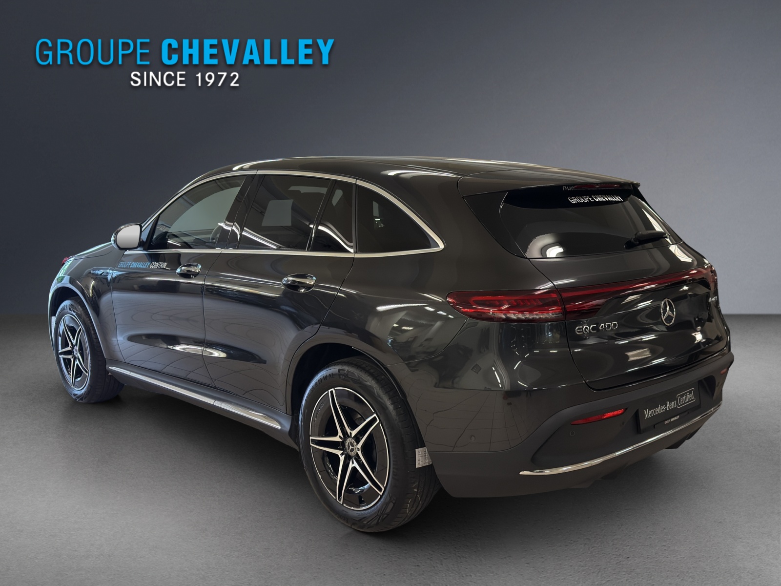 MERCEDES-BENZ EQC 400 4M-showroom-element-2
