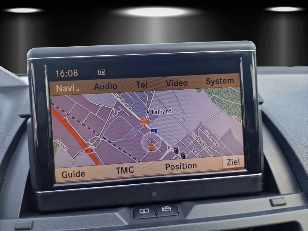 MERCEDES-BENZ C 180 BlueEF Avantgarde Kombi-image-10
