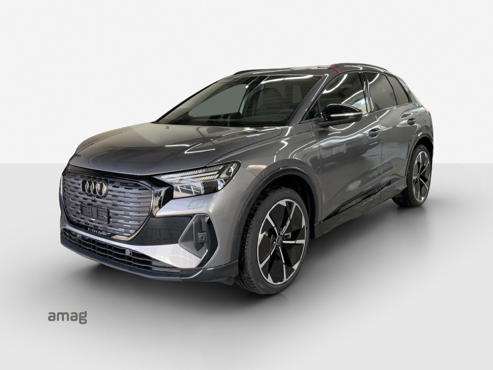 AUDI Q4 e-tron 45 quattro