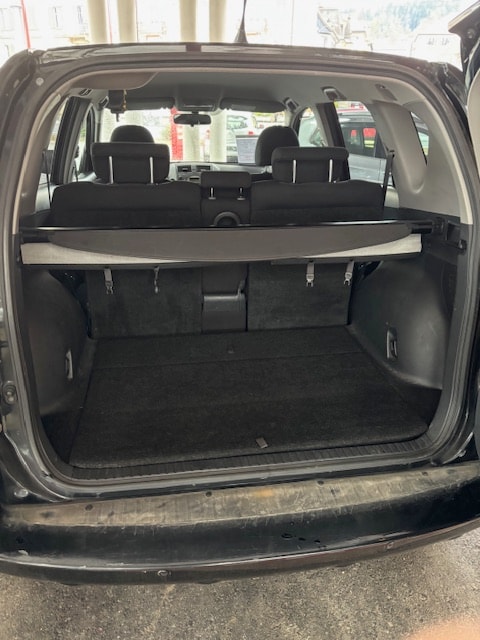TOYOTA RAV-4 2.2D-4 D Linea Luna-image-2