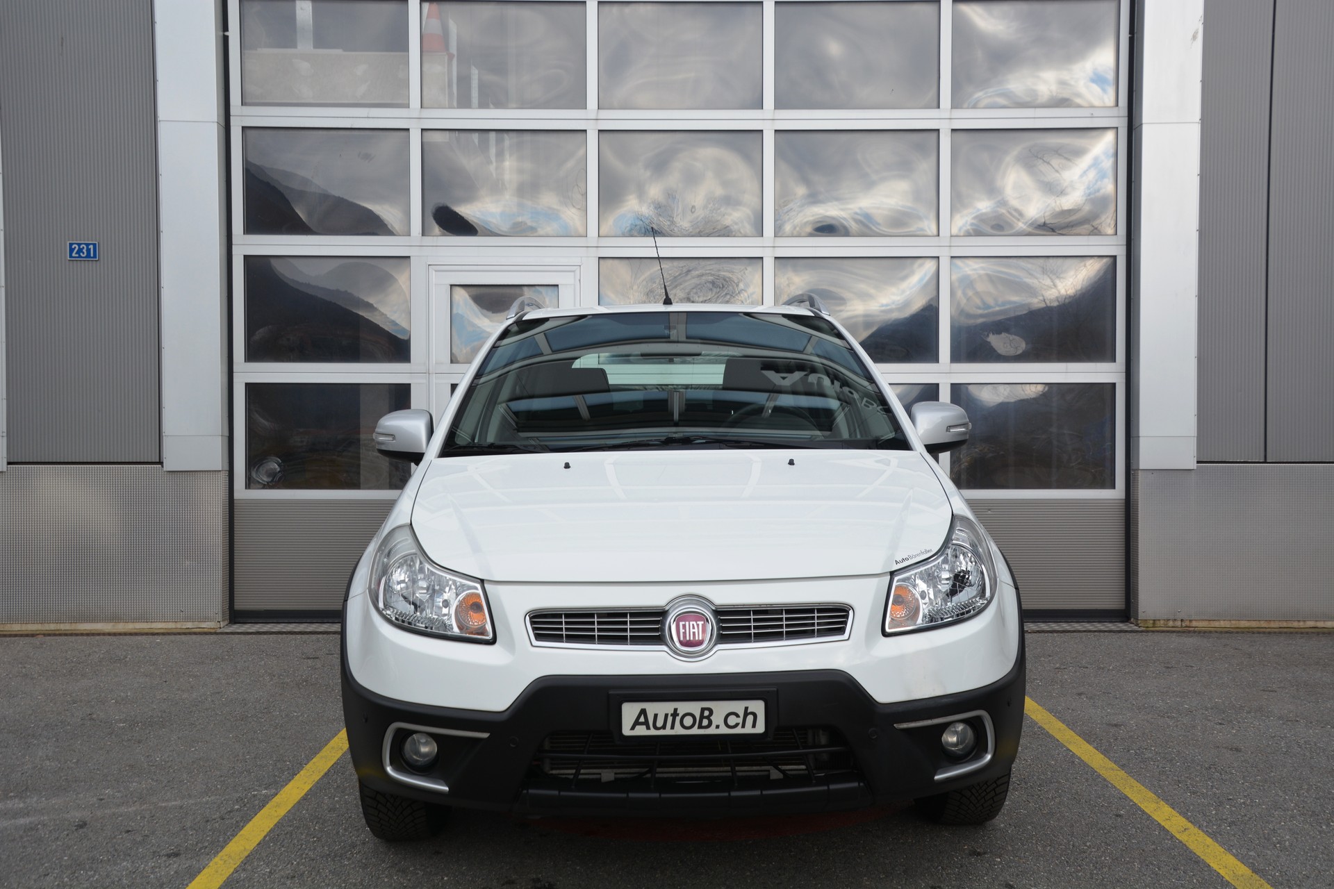 FIAT Sedici 1.6 4WD Emotion-image-2