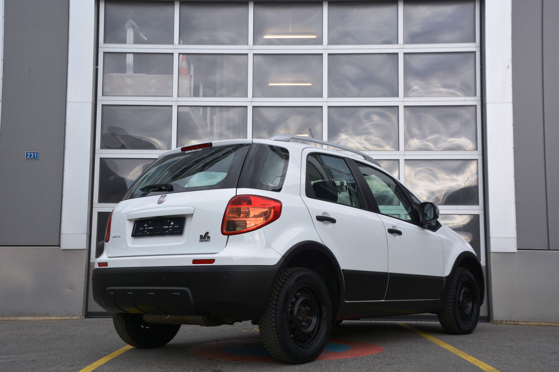 FIAT Sedici 1.6 4WD Emotion-image-1