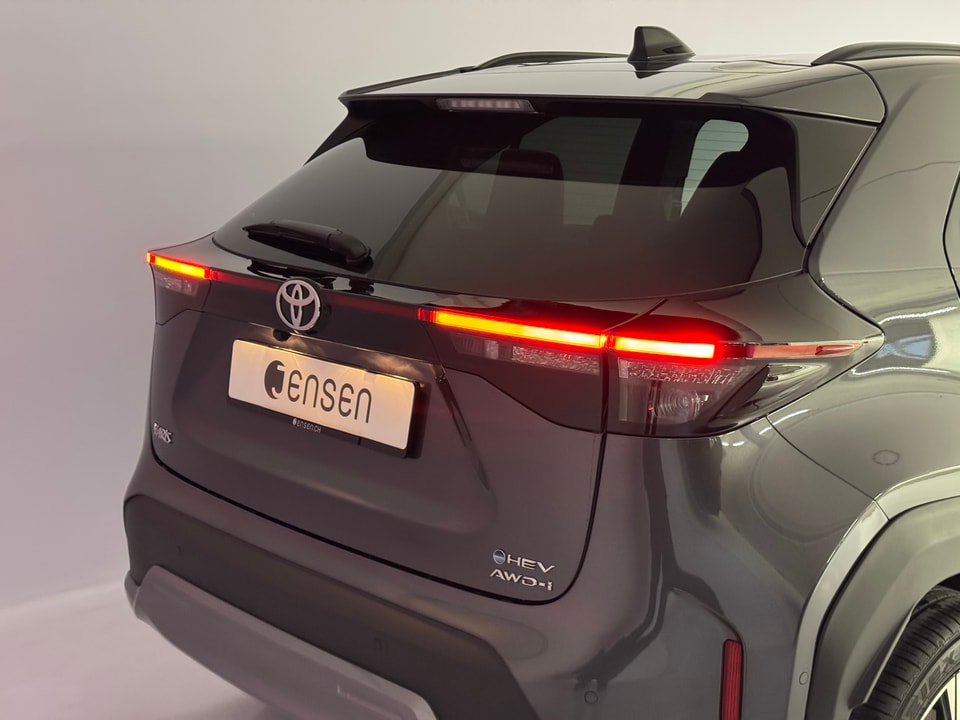 Yaris Cross Hybrid 1.5 Premium AWD-i