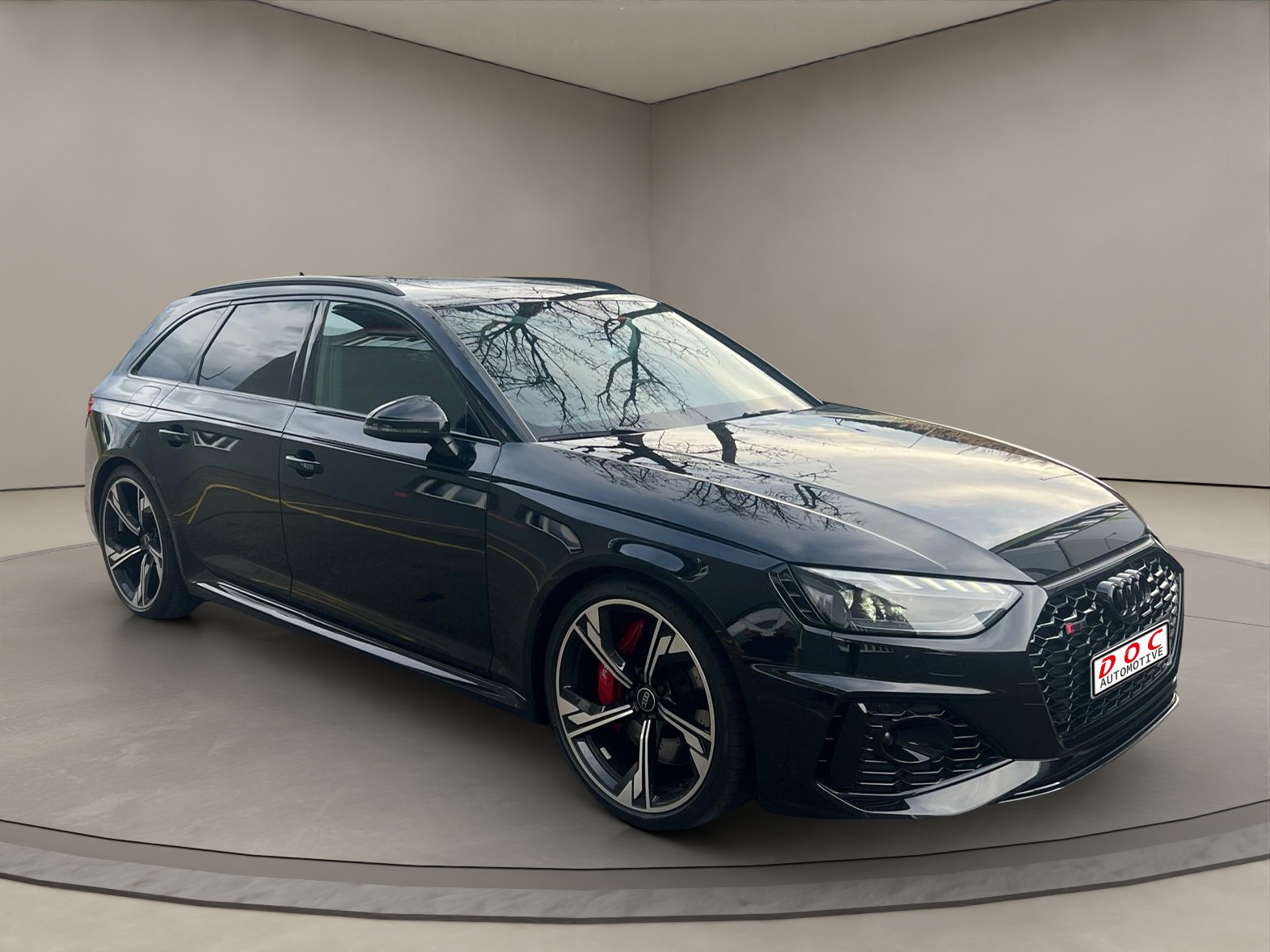 AUDI RS4 Avant 2.9 V6 TFSI Quattro T-Tronic /  B&O, Pano, Feinnappa, Assistenz Pack, ACC uvm.-showroom-element-1