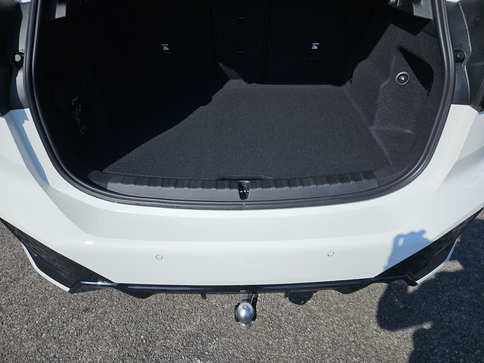 BMW 220i Active Tourer M Sport DKG-image-23