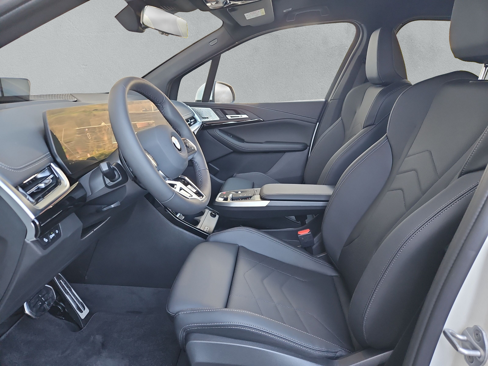 BMW 220i Active Tourer M Sport DKG-image-10