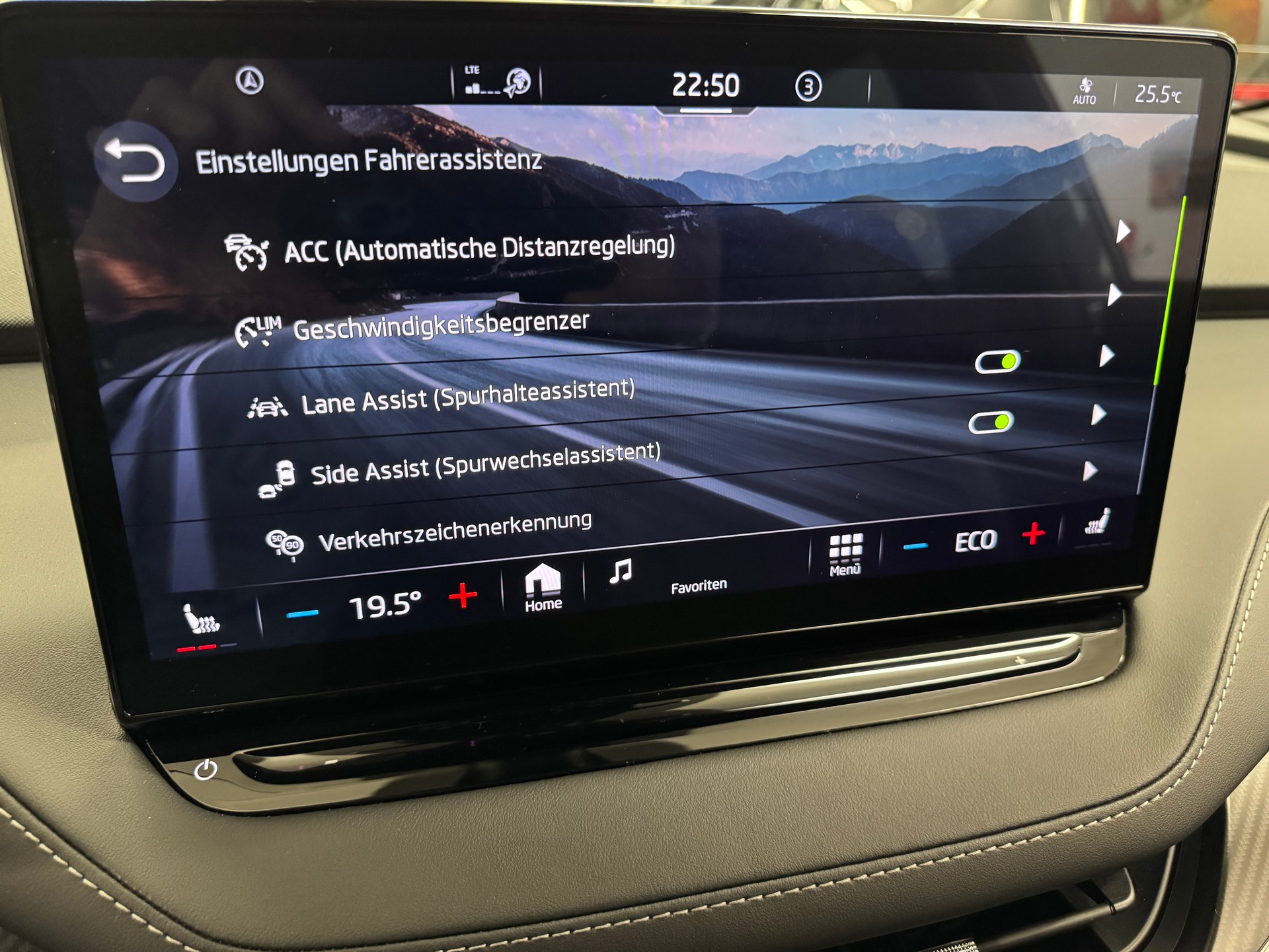 SKODA Enyaq iV 80x Sondermodel *SportLine* ((265PS)) *Neupreis 64'360.-*-image-19