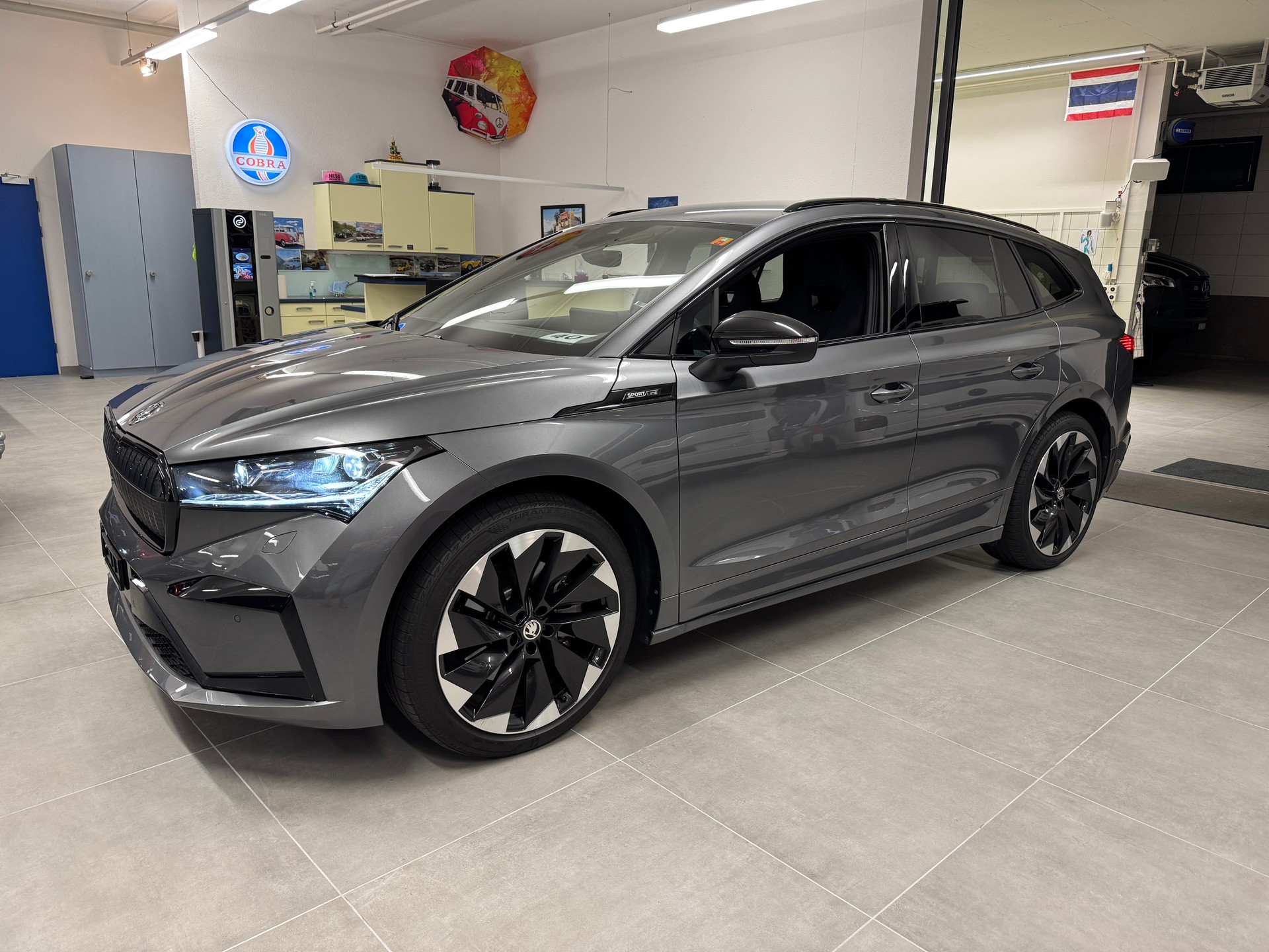 SKODA Enyaq iV 80x Sondermodel *SportLine* ((265PS)) *Neupreis 64'360.-*-image-4