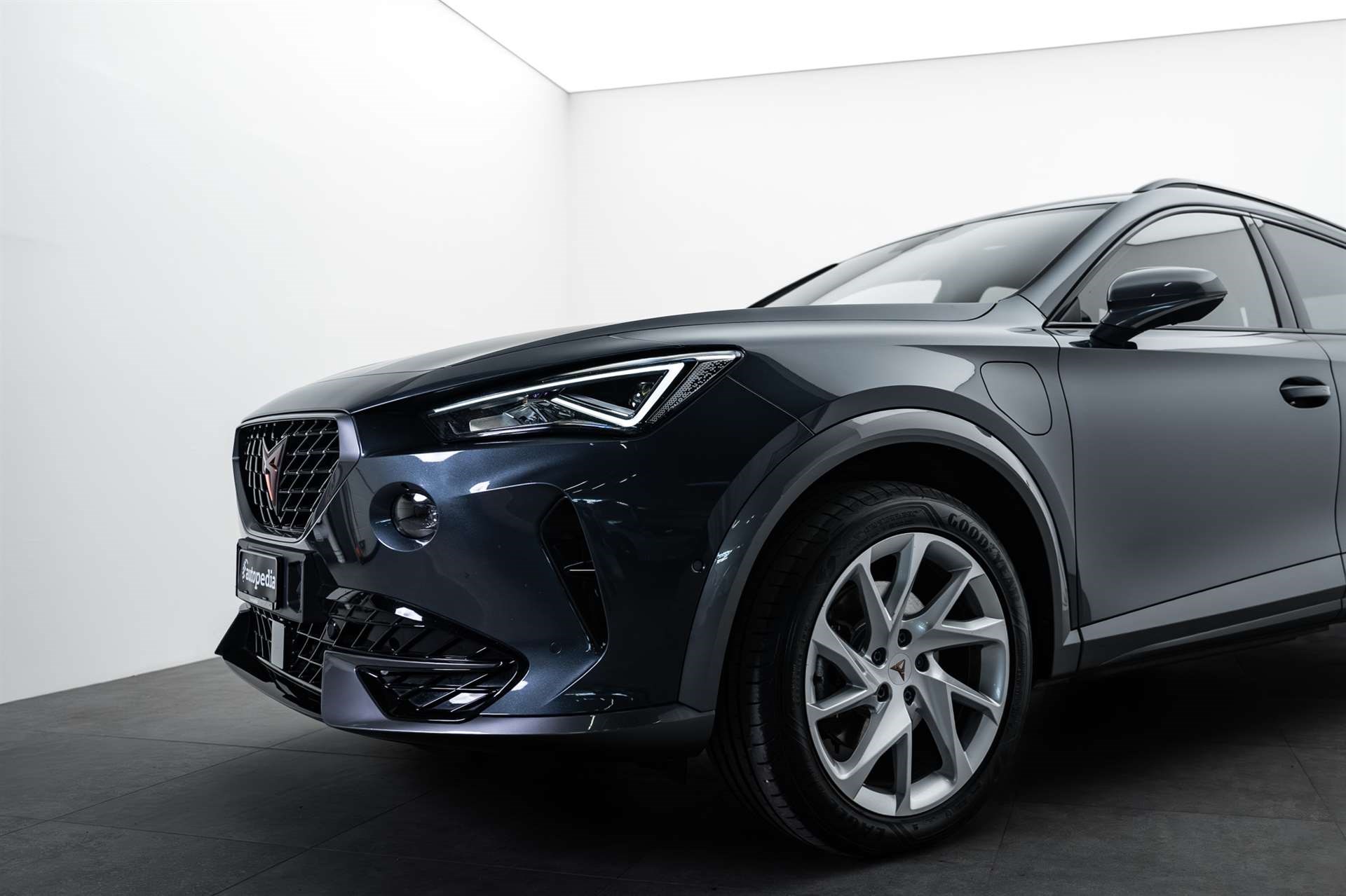 CUPRA Formentor 1.4 e-HYBRID pHEV DSG-image-1