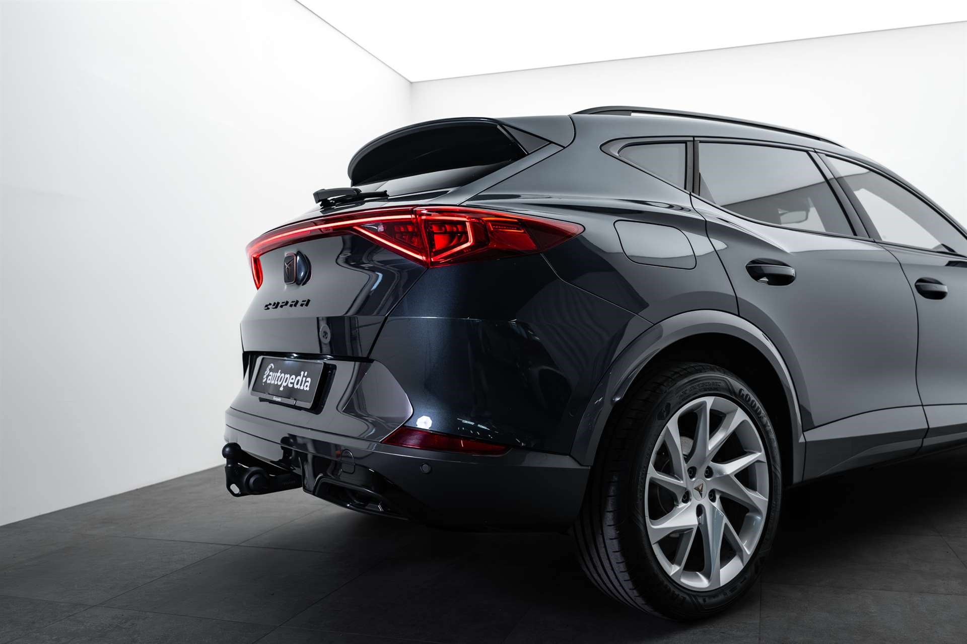 CUPRA Formentor 1.4 e-HYBRID pHEV DSG-image-3