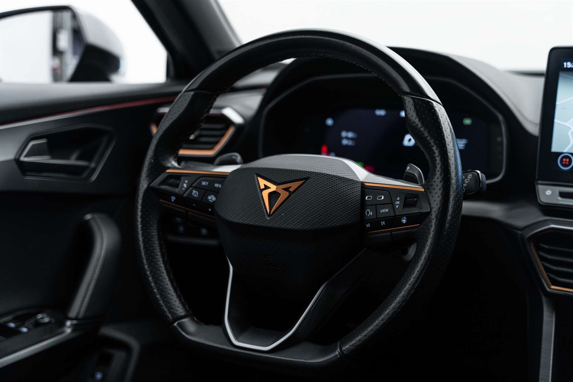 CUPRA Formentor 1.4 e-HYBRID pHEV DSG-image-7