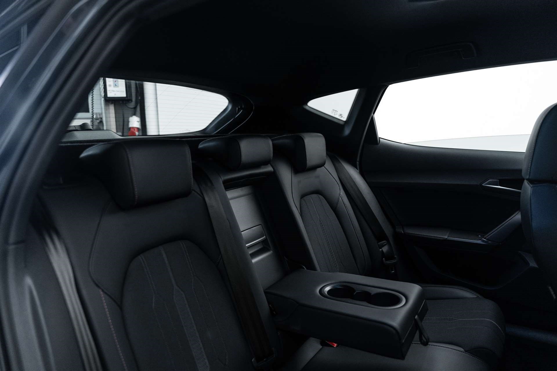 CUPRA Formentor 1.4 e-HYBRID pHEV DSG-image-11