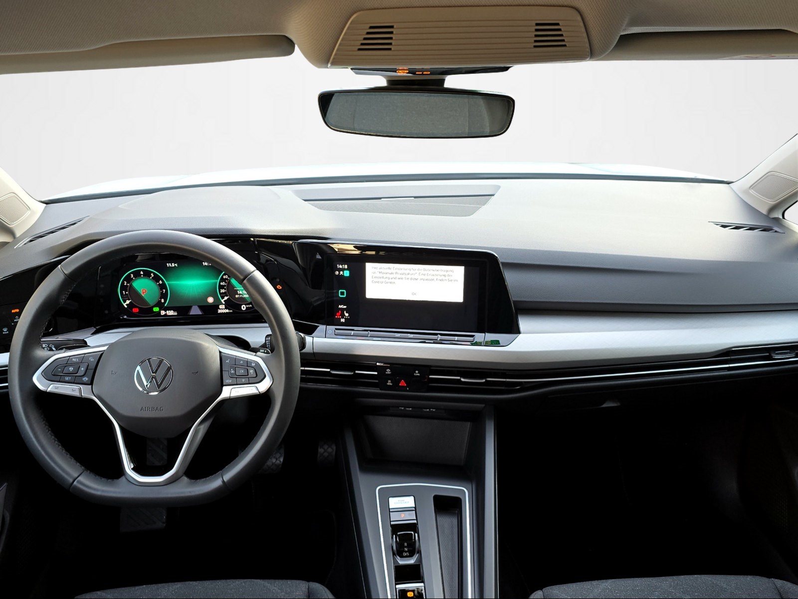 VW GOLF VIII 1.5 eTSI LIFE DSG-image-10