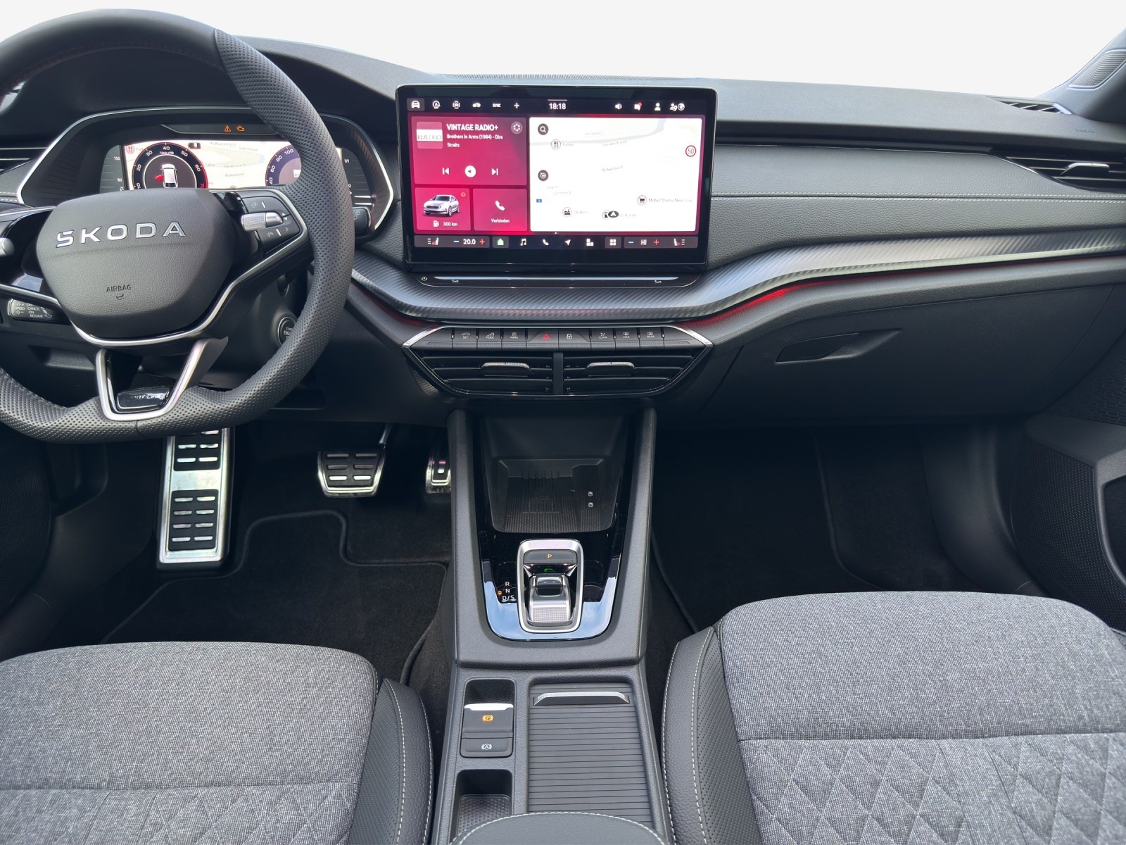 SKODA Octavia Combi 1.5 TSI mHEV DSG Sport Line-image-10