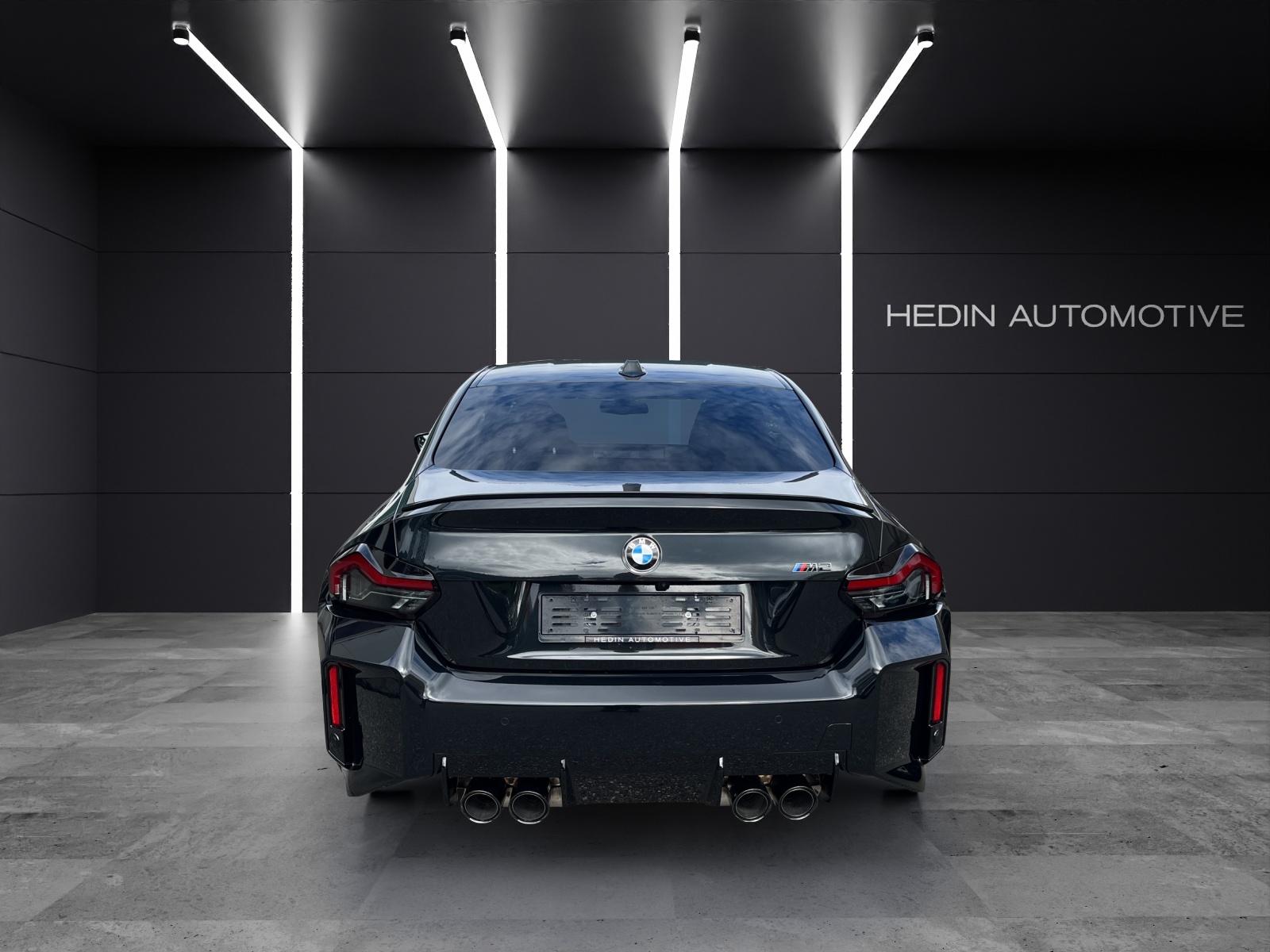 BMW M2 Coupé-showroom-element-3