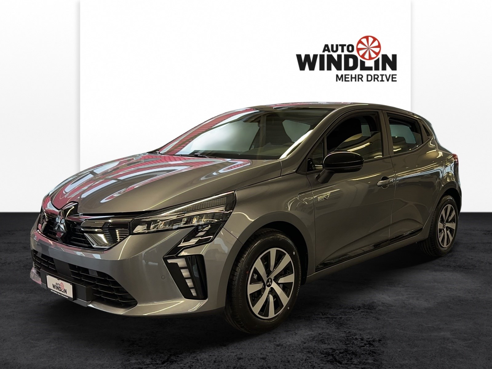 MITSUBISHI Colt 1.6 HEV Invite-showroom-element-1