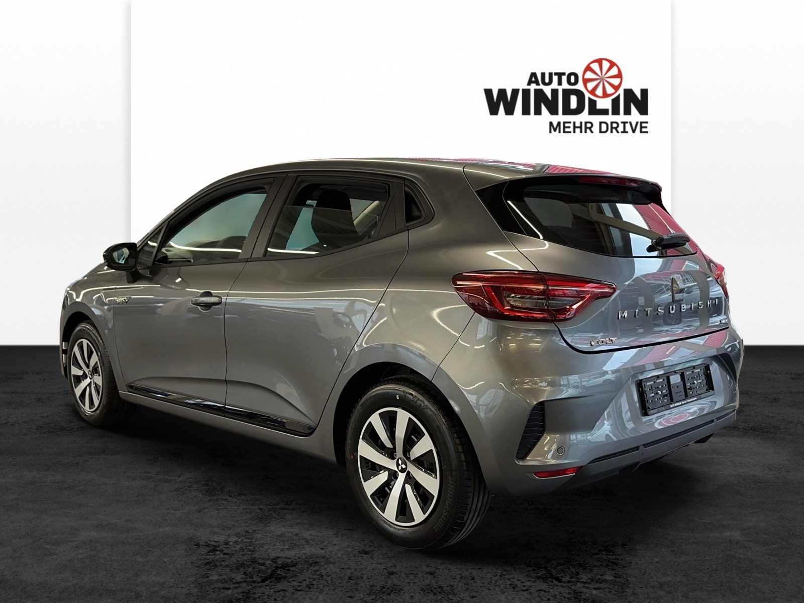 MITSUBISHI Colt 1.6 HEV Invite-showroom-element-2