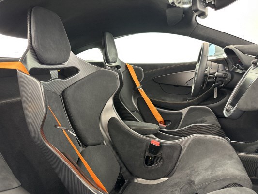 McLAREN 600LT Coupé 3.8 V8-image-8