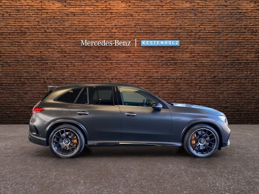 MERCEDES-BENZ GLC AMG 63 S e Perf. Exe.-showroom-element-2