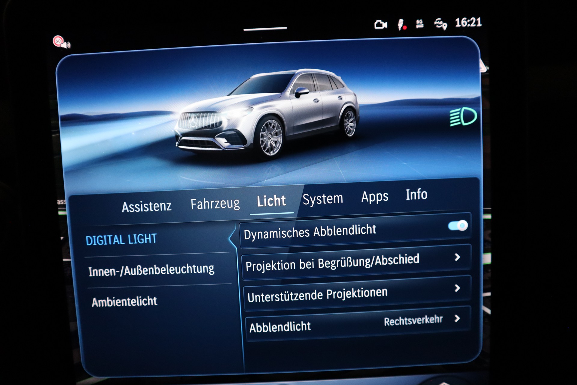 MERCEDES-BENZ GLC 43 AMG 4Matic 9G-Tronic-image-21