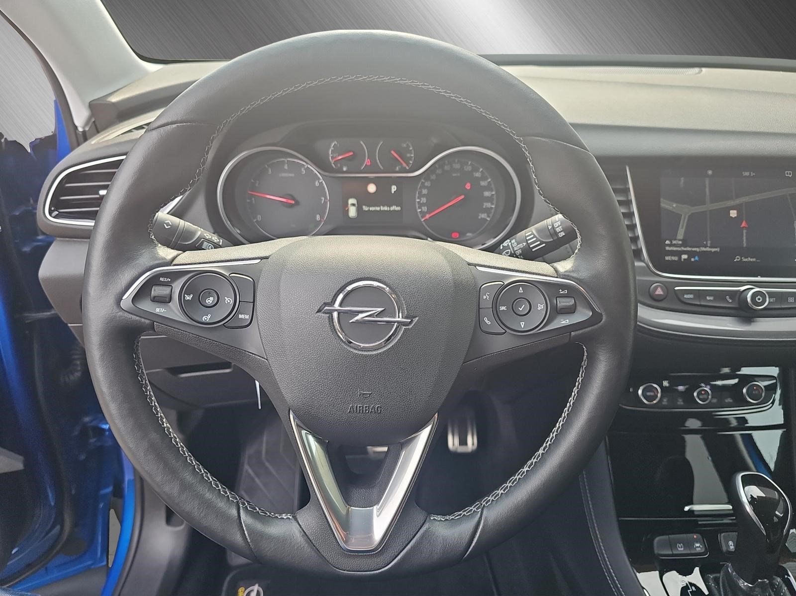 OPEL Grandland X 1.6 T Ultimate-image-13