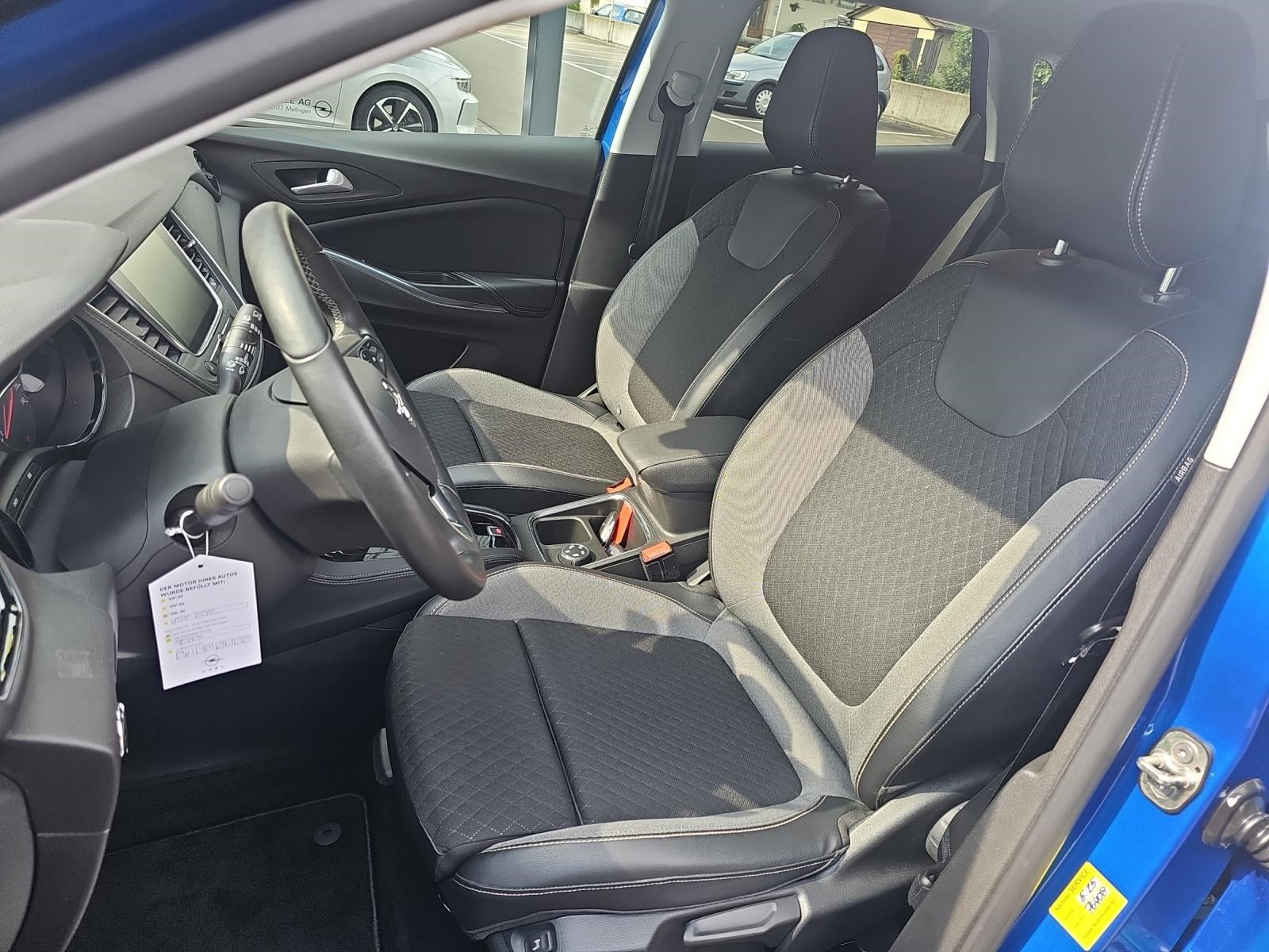 OPEL Grandland X 1.6 T Ultimate-image-16