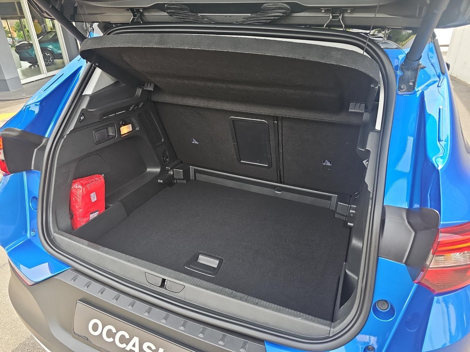 OPEL Grandland X 1.6 T Ultimate-image-18