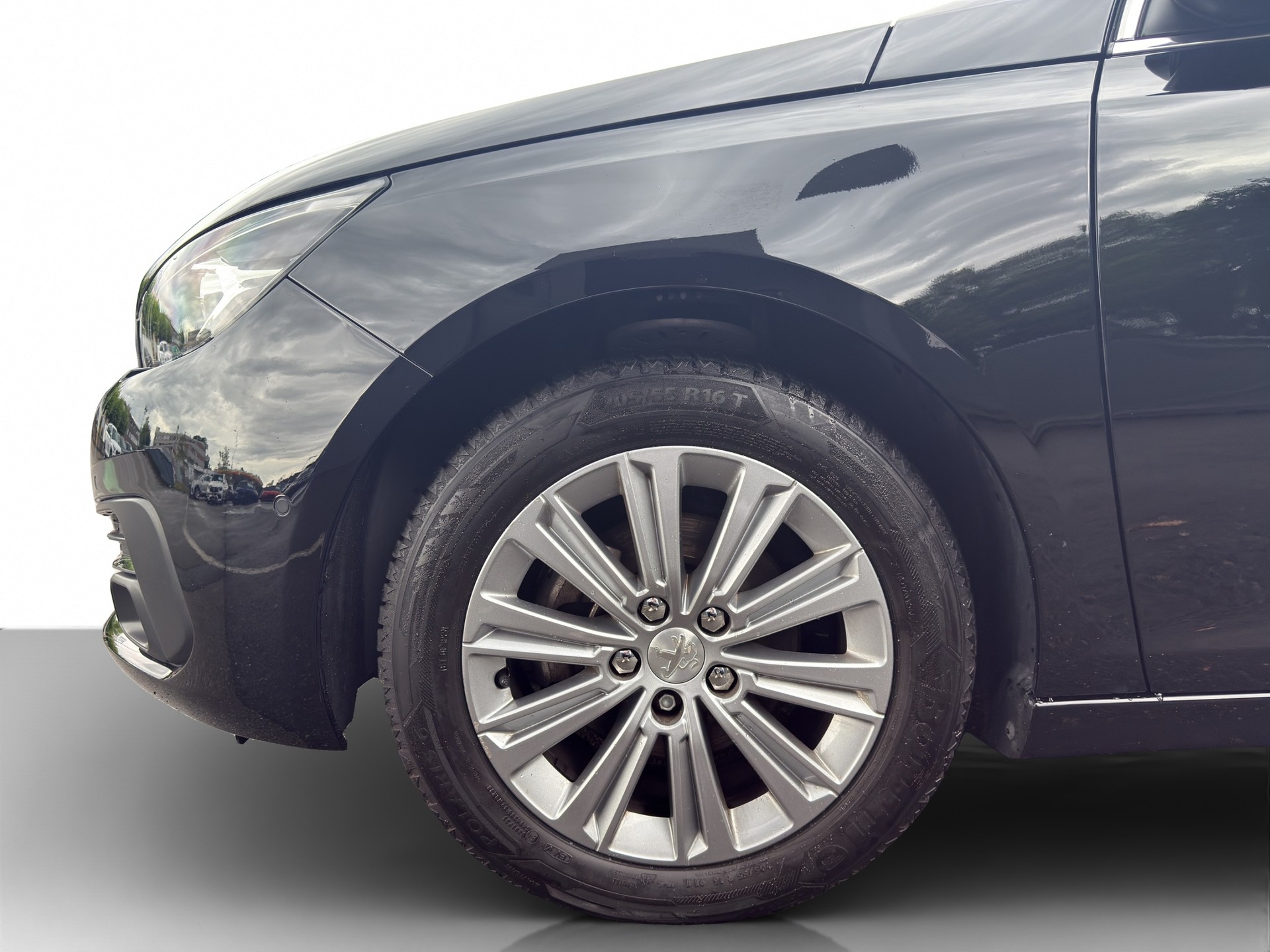 PEUGEOT 308 1.5 BlueHDI Allure EAT8-image-8