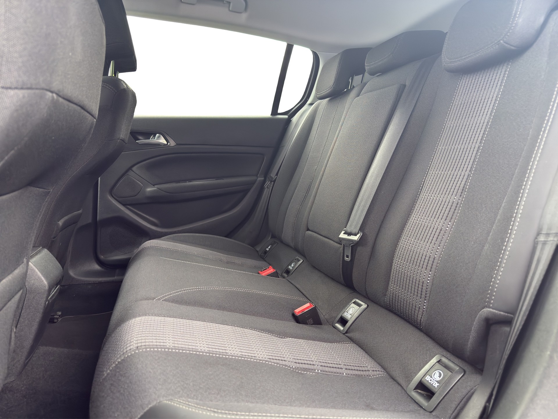 PEUGEOT 308 1.5 BlueHDI Allure EAT8-image-10
