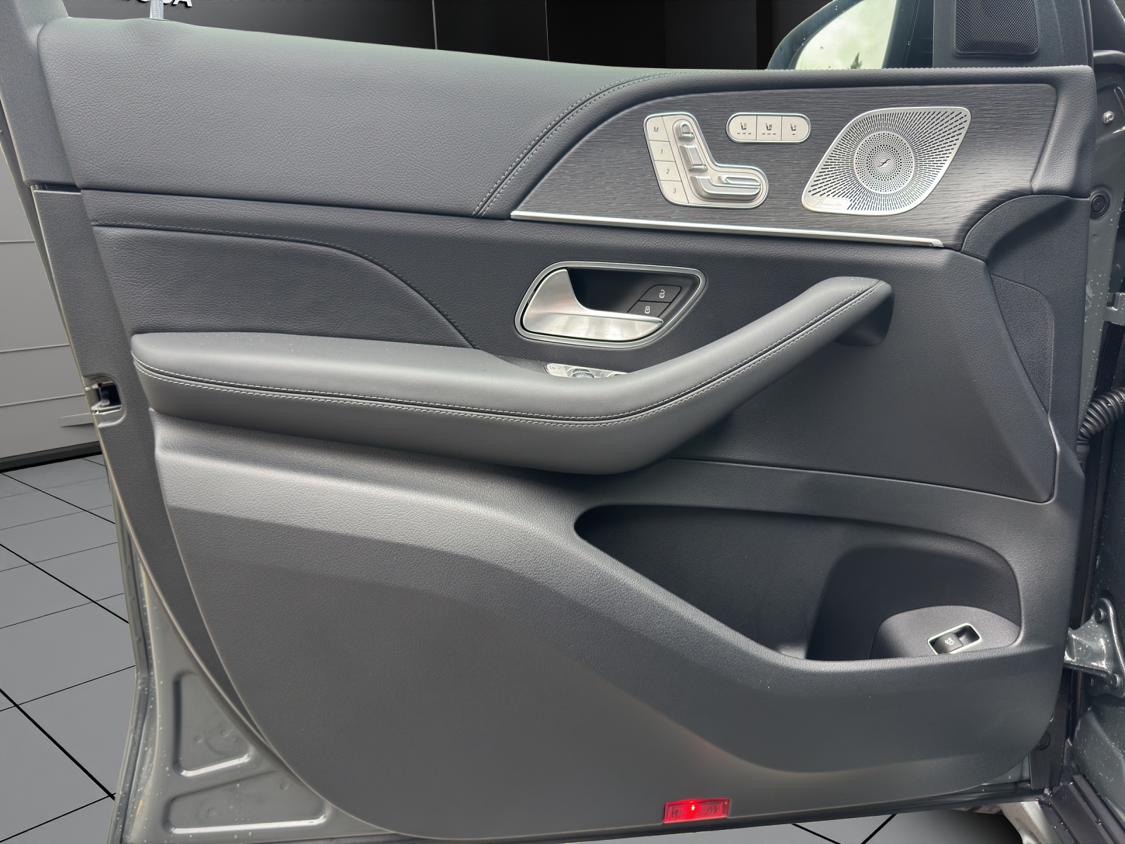 Image MERCEDES-BENZ GLE-350 GLE 350 de EQ Hybrid 4Matic 9G-Tronic EQ Star