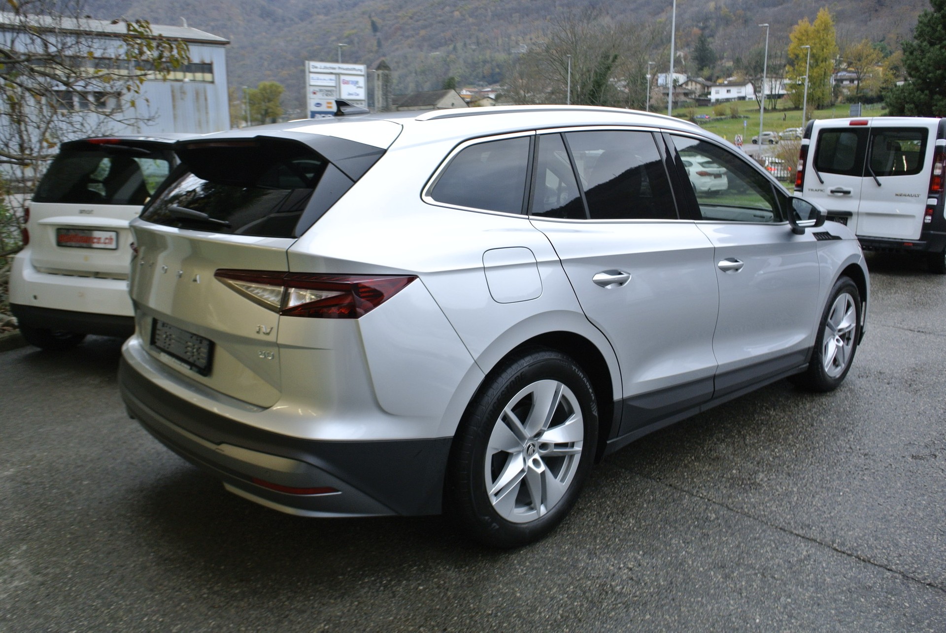 SKODA Enyaq iV 80-image-5