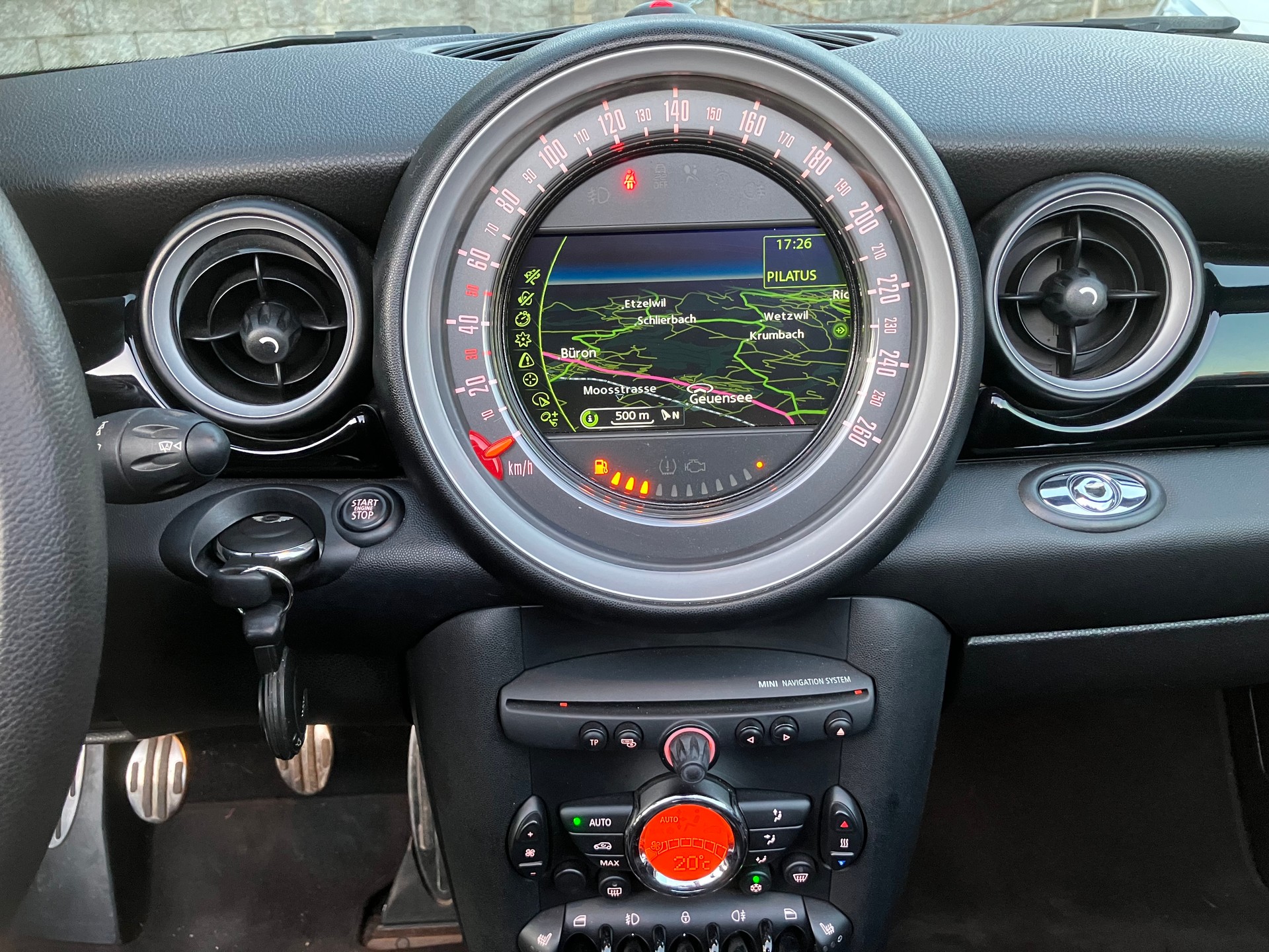 MINI Mini Cooper John Mini Cooper Works Roadster-image-9