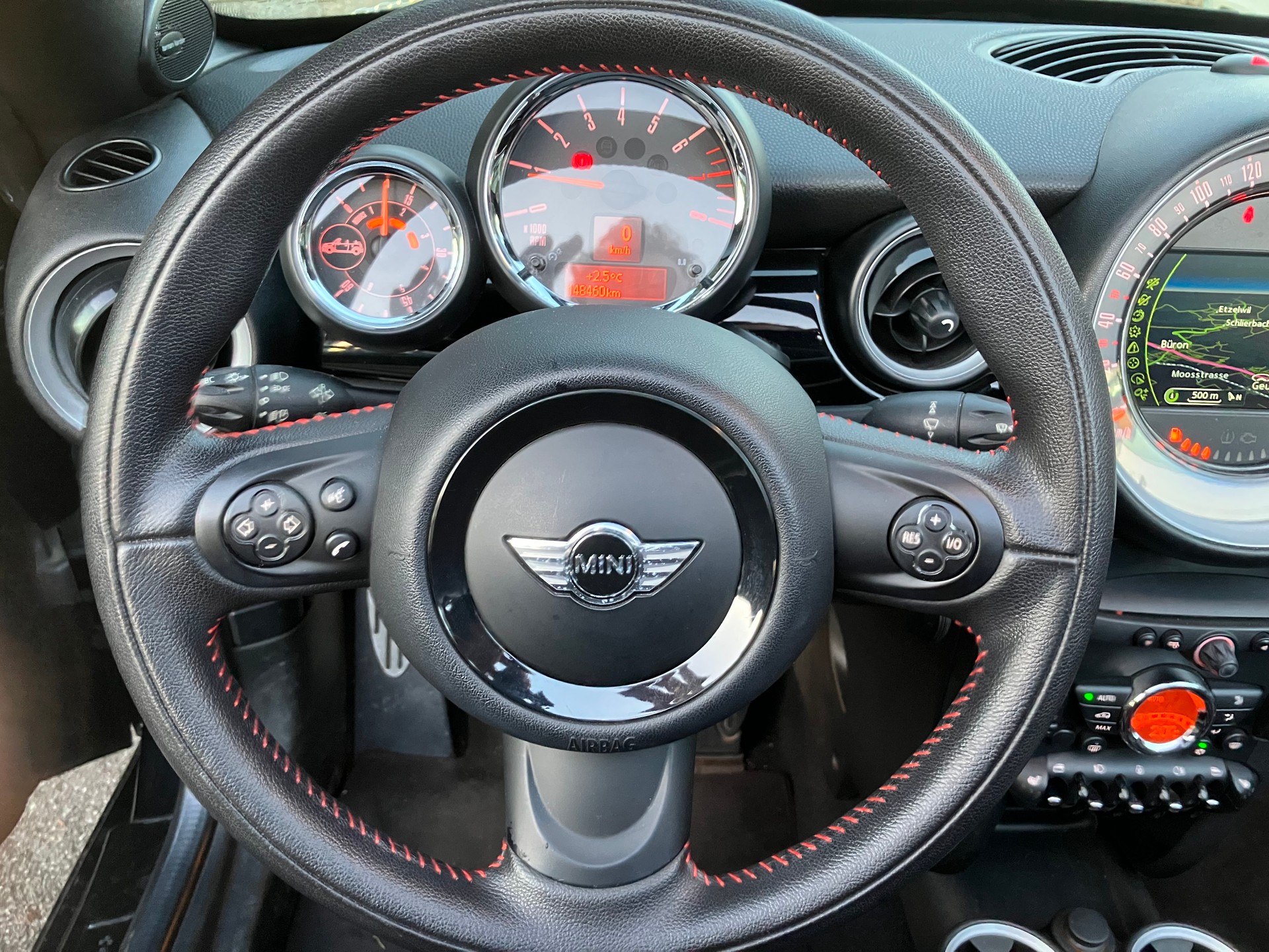 MINI Mini Cooper John Mini Cooper Works Roadster-image-8
