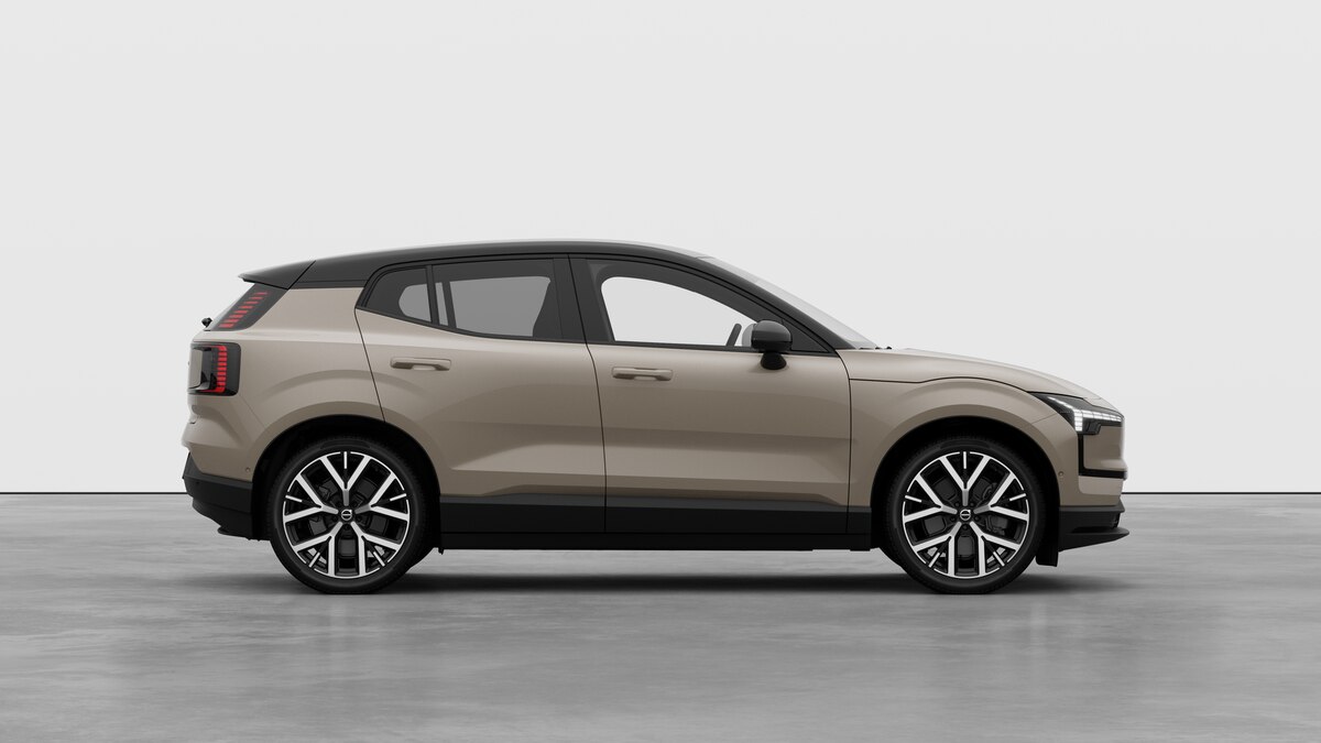 VOLVO EX 30 E60 Twin Ultra Performance AWD-showroom-element-3