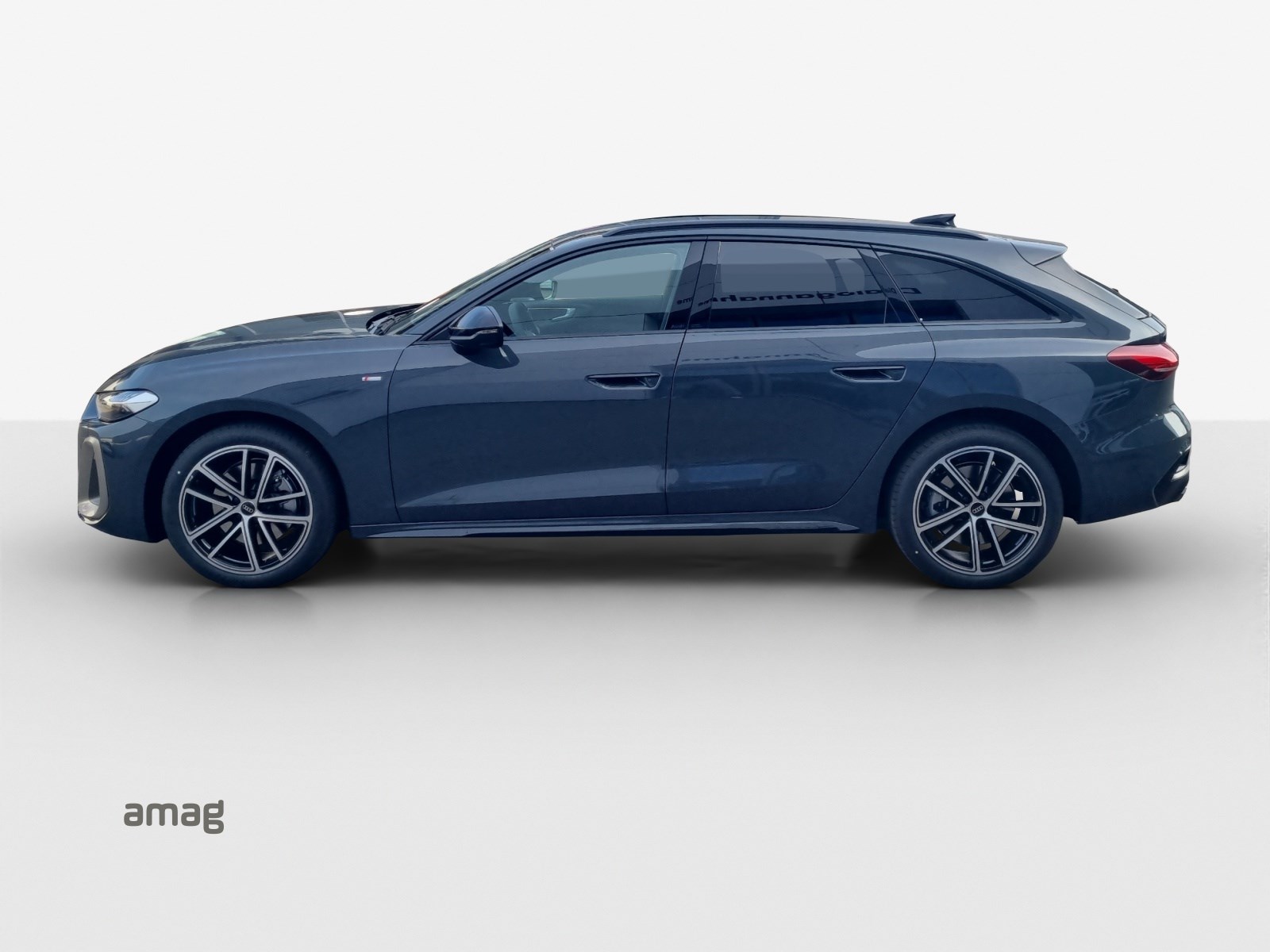 AUDI A5 Avant 150 TDI Attraction quattro S-tronic-showroom-element-1