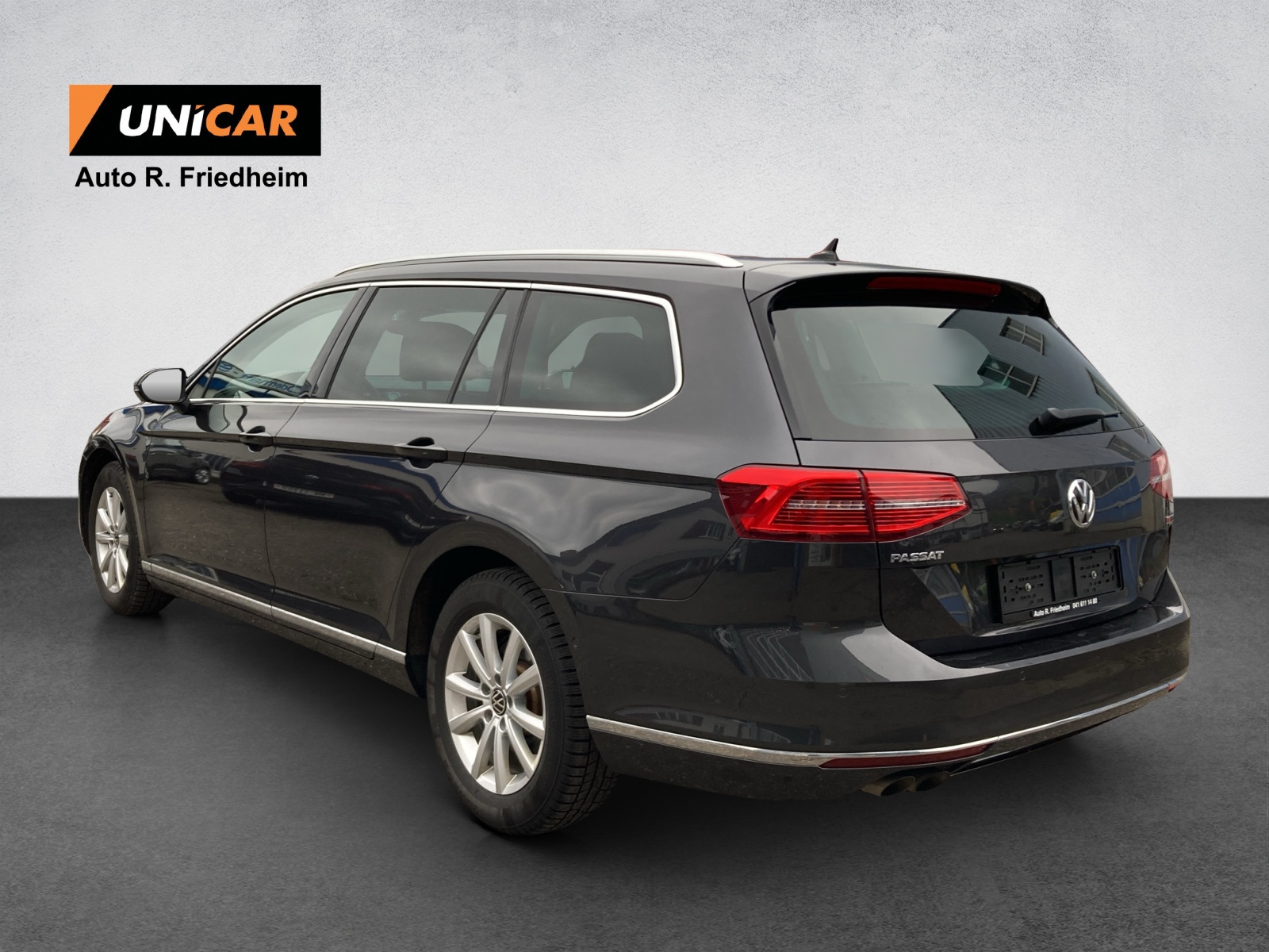 VW Passat Variant 2.0 TDI BMT Highline DSG 4Motion-image-17