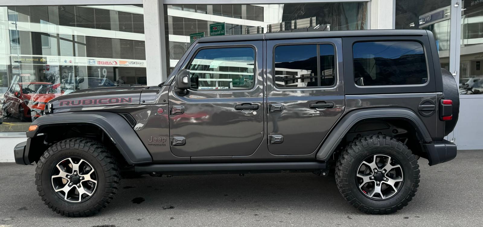 JEEP Wrangler 2.0 Unlimited Rubicon Automatic-showroom-element-2