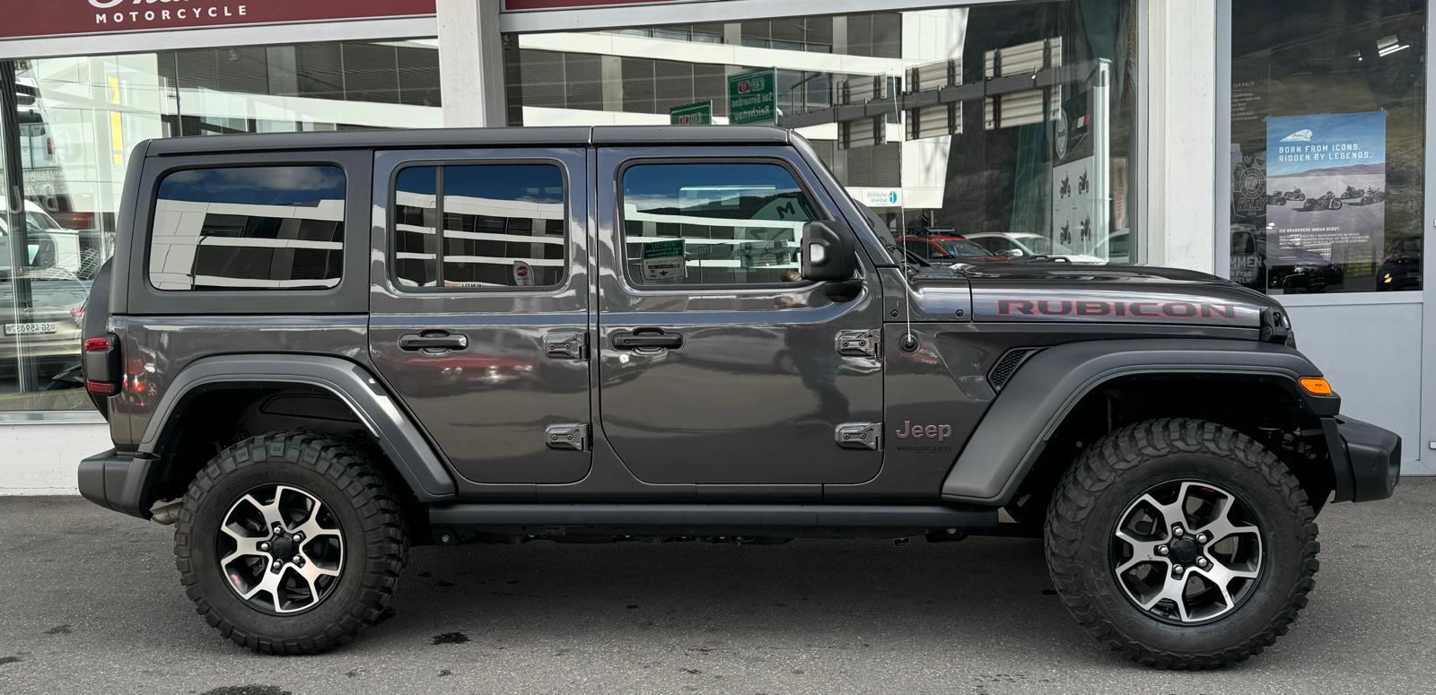 JEEP Wrangler 2.0 Unlimited Rubicon Automatic-showroom-element-1