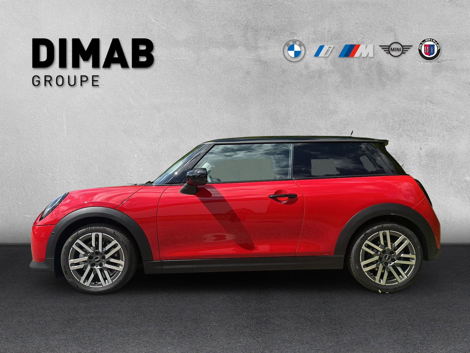 MINI Cooper S DKG-showroom-element-1
