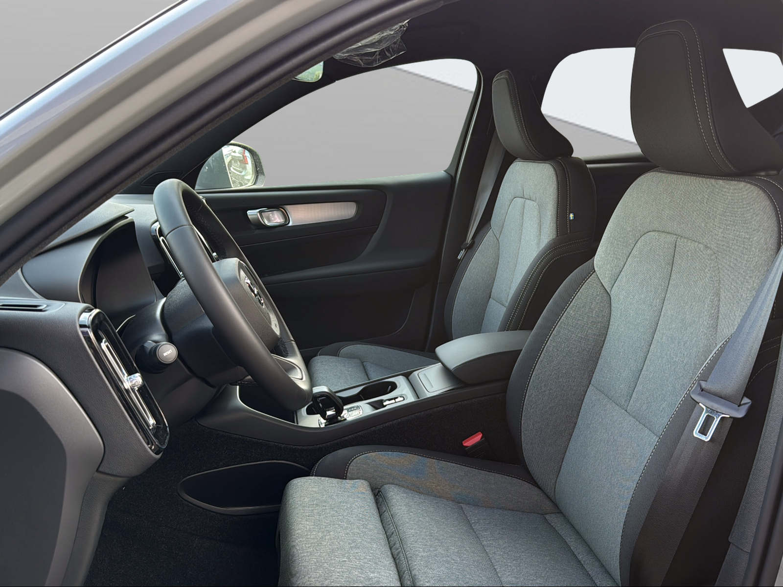 Image VOLVO XC40 XC40 B3 Benzin Mild Hybrid Xcite DCT