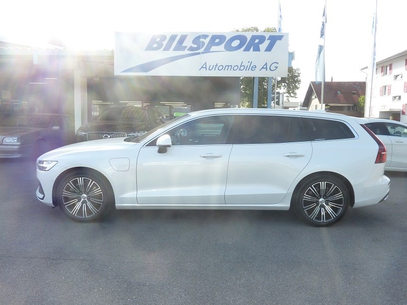 VOLVO V60 T6 eAWD Twin Engine Inscription Geartronic-image-1