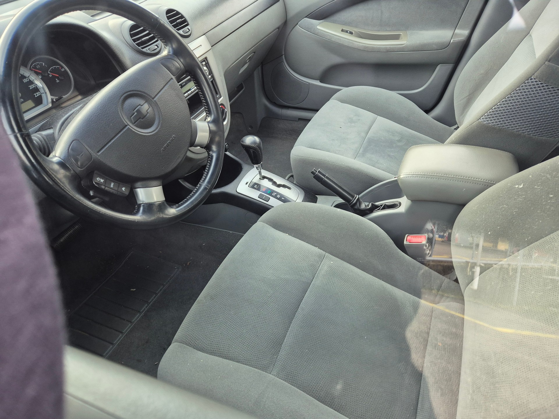 CHEVROLET Lacetti 1.6 16V SX Edition-image-2