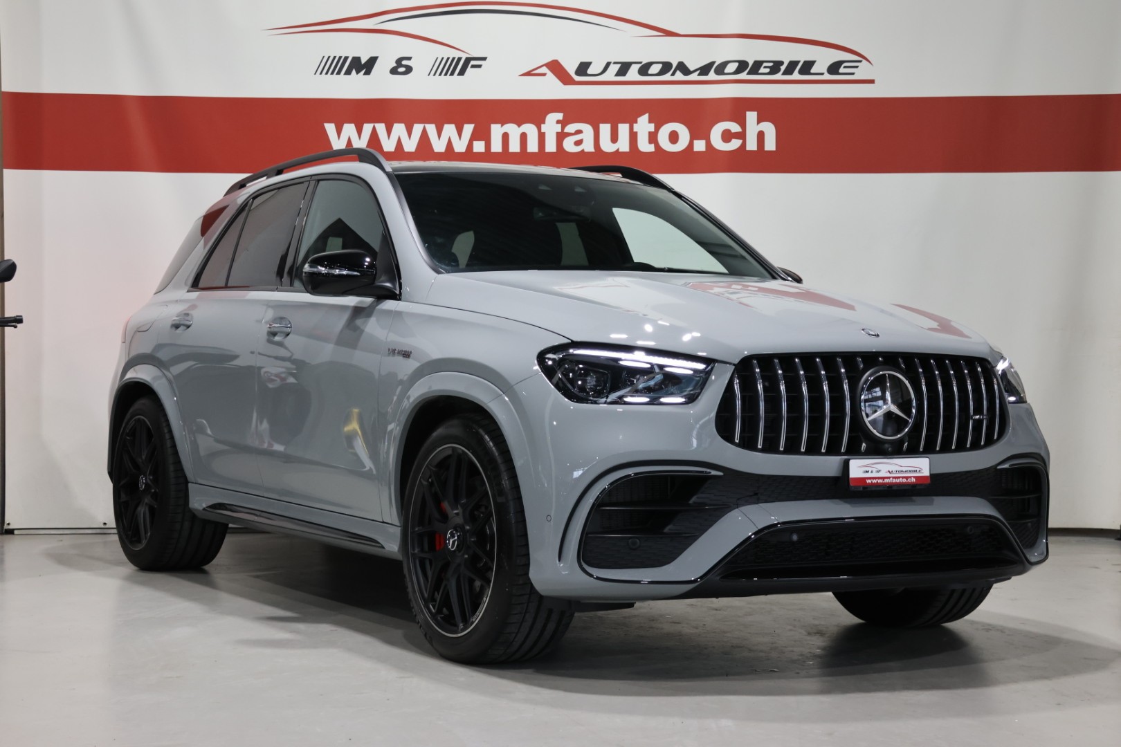 MERCEDES-BENZ GLE 63 S AMG 4matic+-showroom-element-2