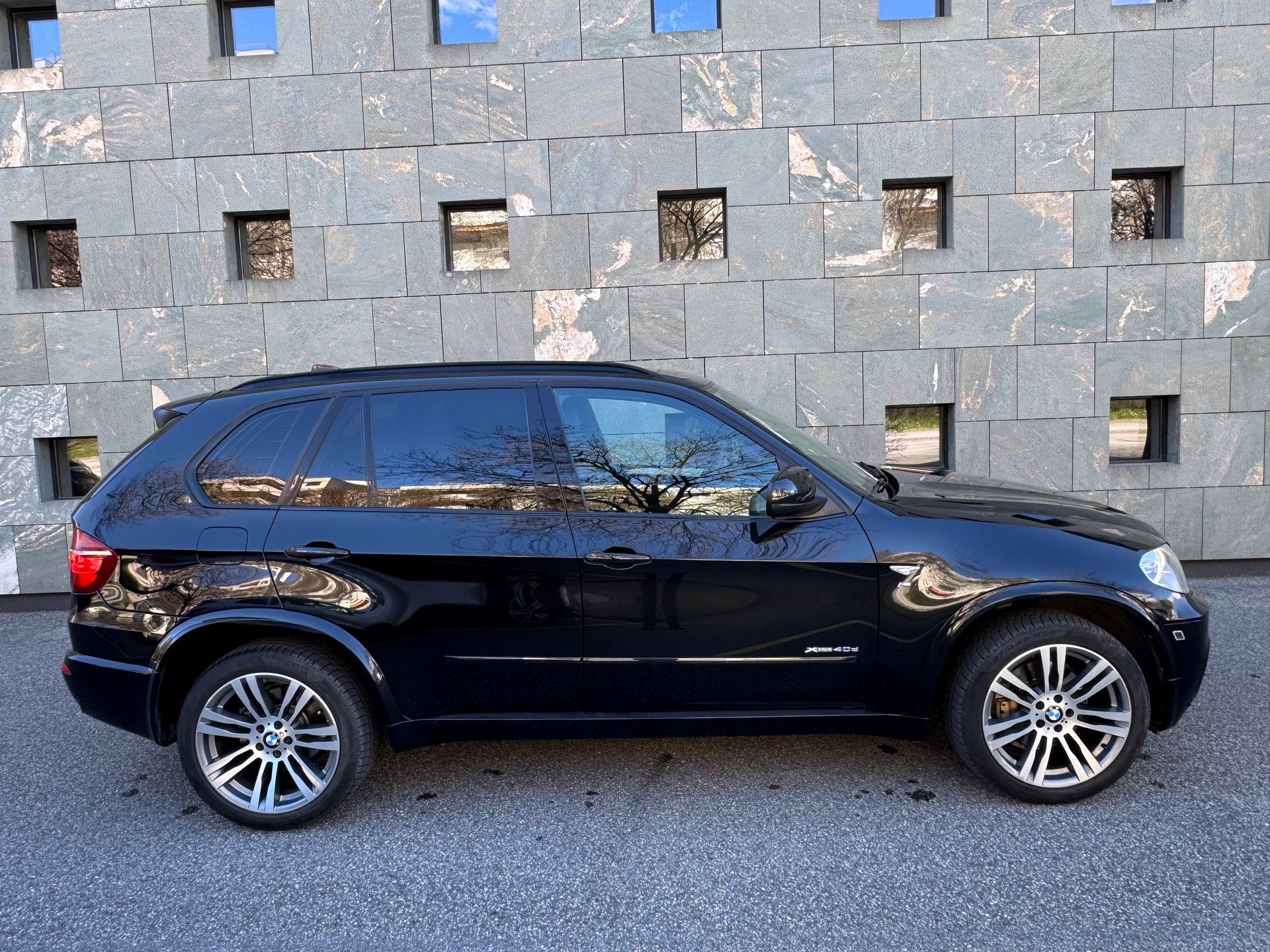 BMW X5 xDrive 40d Steptronic-image-1