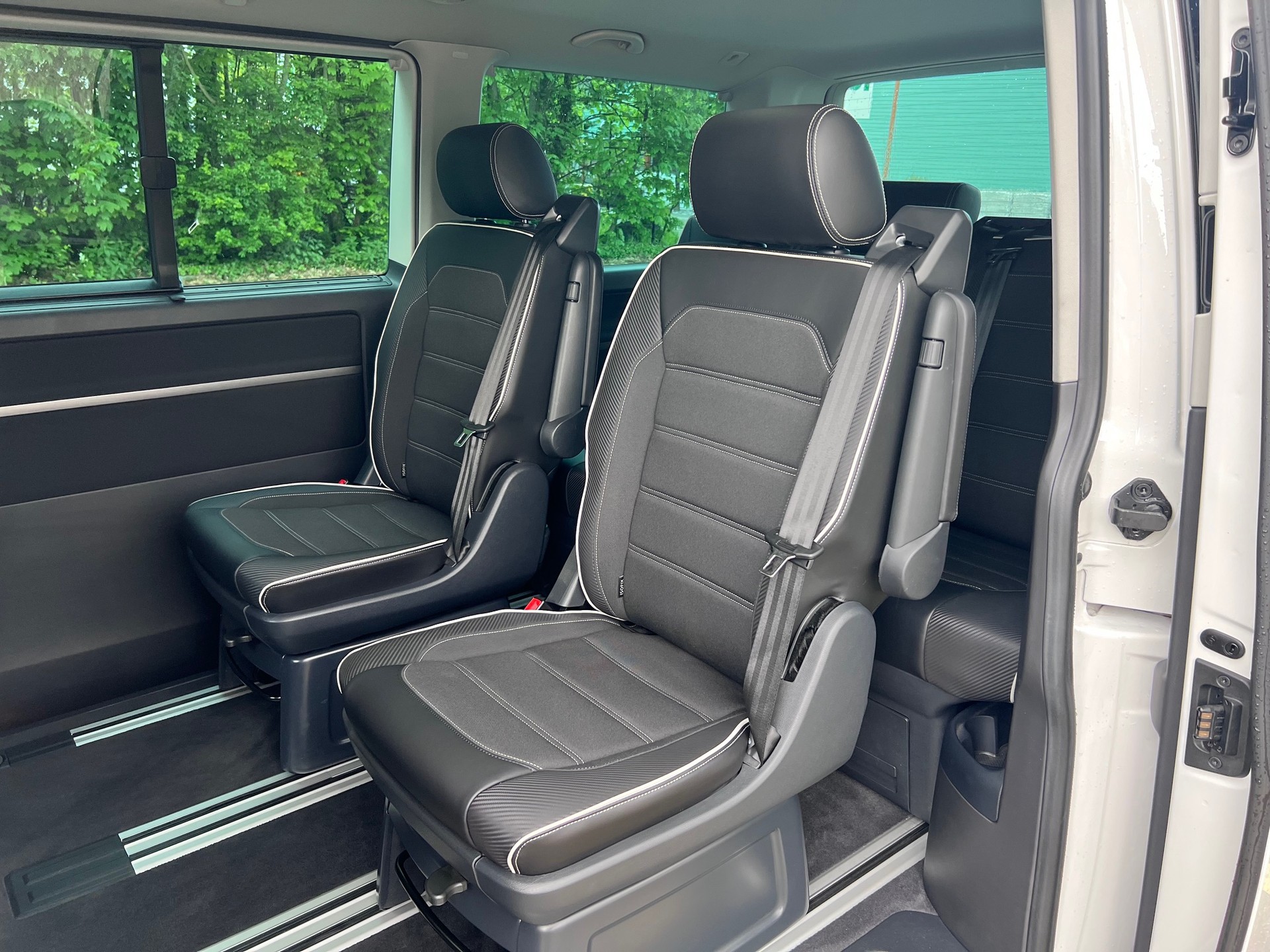 VW T6 Multivan 2.0 Bi-TDI CL Edition 4Motion DSG-image-12