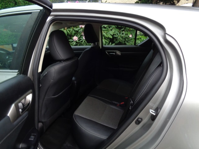 LEXUS CT 200h 1.8 excellence CVT-image-5