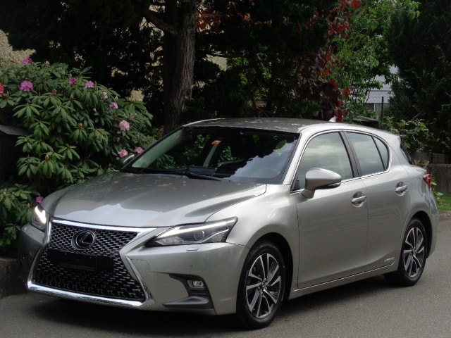 LEXUS CT 200h 1.8 excellence CVT