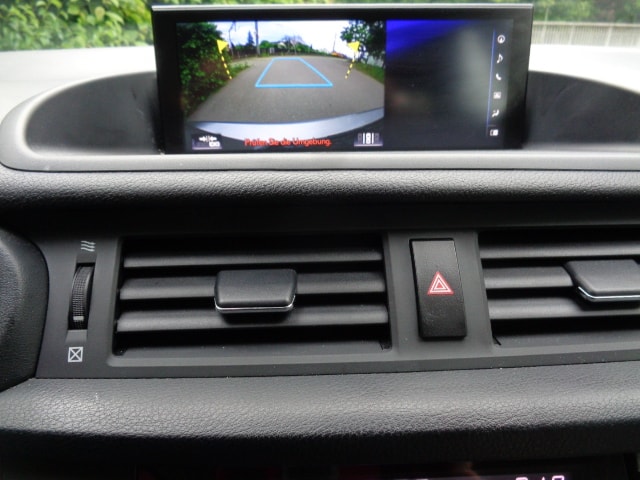 LEXUS CT 200h 1.8 excellence CVT-image-8