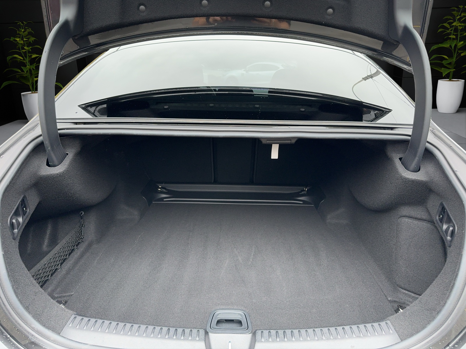 Image MERCEDES-BENZ E-220 E 220 d 4Matic AMG Line 9G-Tronic