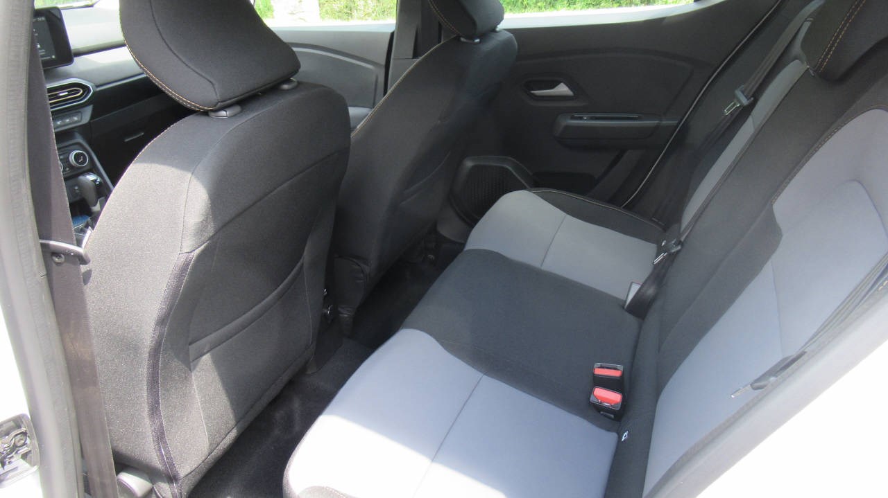 DACIA Sandero 1.0 TCe 90 Stepway Extreme+-image-12